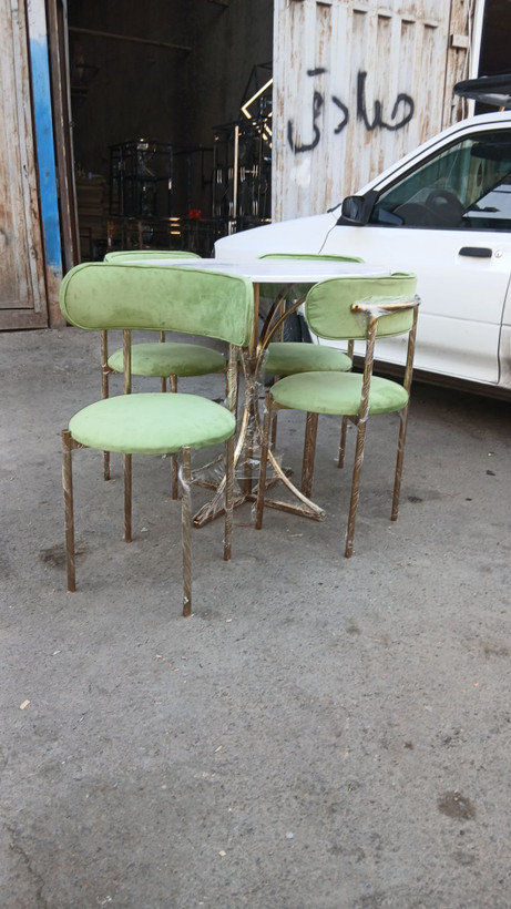 میز غذاخوری ۴ نفره مدل تدی